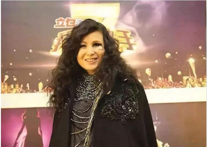 �����۾��Ǽٵ��� ��������ʱ�����Ƭ����