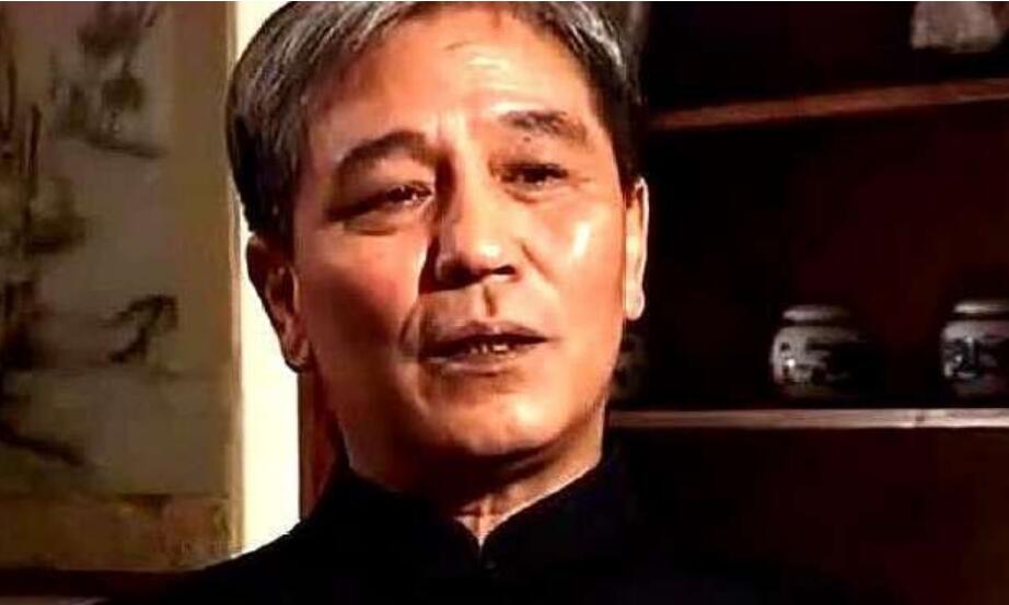 马志明和高峰长的像对比图 马志明和相声界有什么矛盾吗