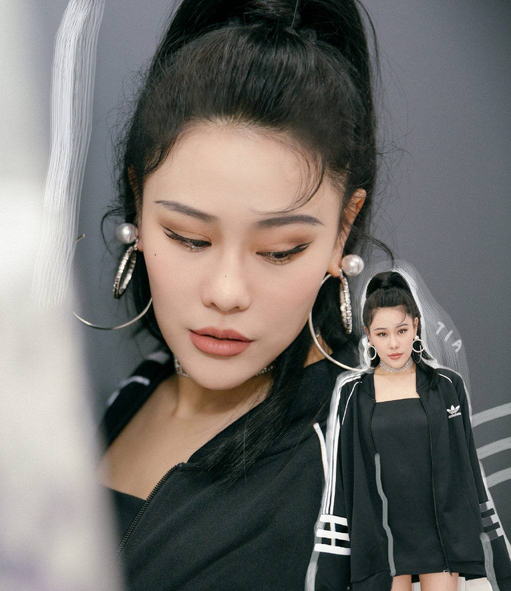 Ԭ�ά��������ǰ����Ƭ Ԭ�ά��ô���������ǳ���Ů����