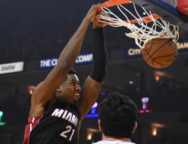 怀特塞德为什么叫白边 怀特塞德盖帽集锦视频