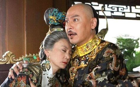 Ǭ¡ĸ�׻��˶����� Ǭ¡��ô���ϻʵ۵�