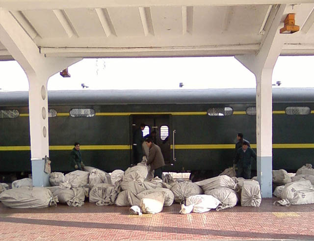 火车押运员真实工资是多少 火车押运员主要做什么工作