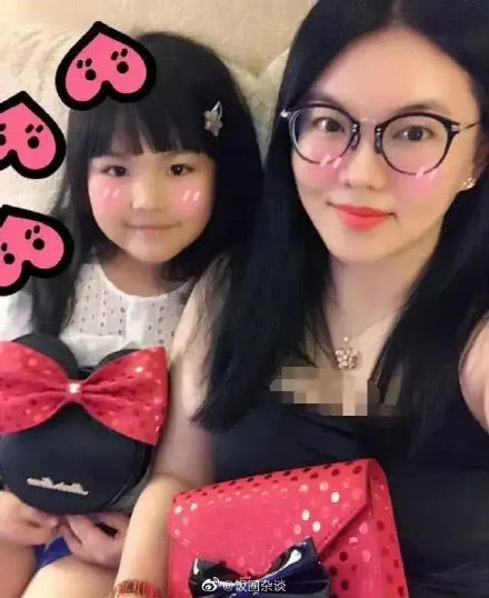 �����׵ĵ�һ��������˭ ��������Ů���������ع�