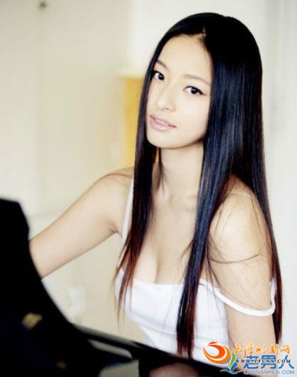 郎月婷性感身材照片 郎月婷老公是盛原吗