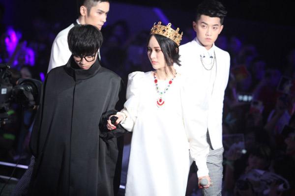 ���������ǰ��Ա���Ƭ ����漺ͻ��������������