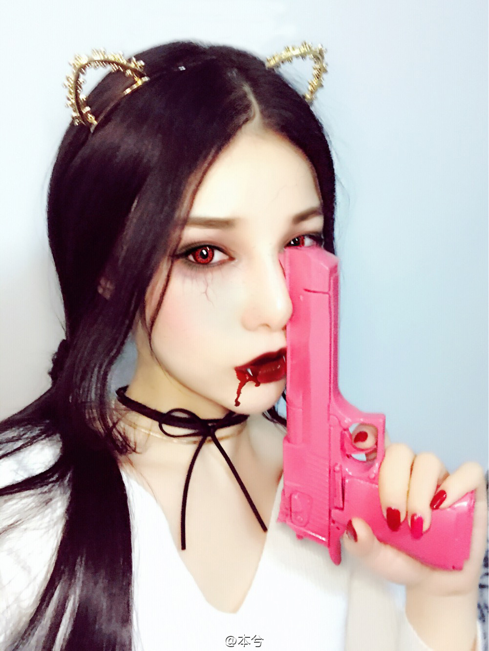 �������ƬͻȻ�ÿֲ� ��С��������Ƭ�Ա���Ƭ���˲���һ����