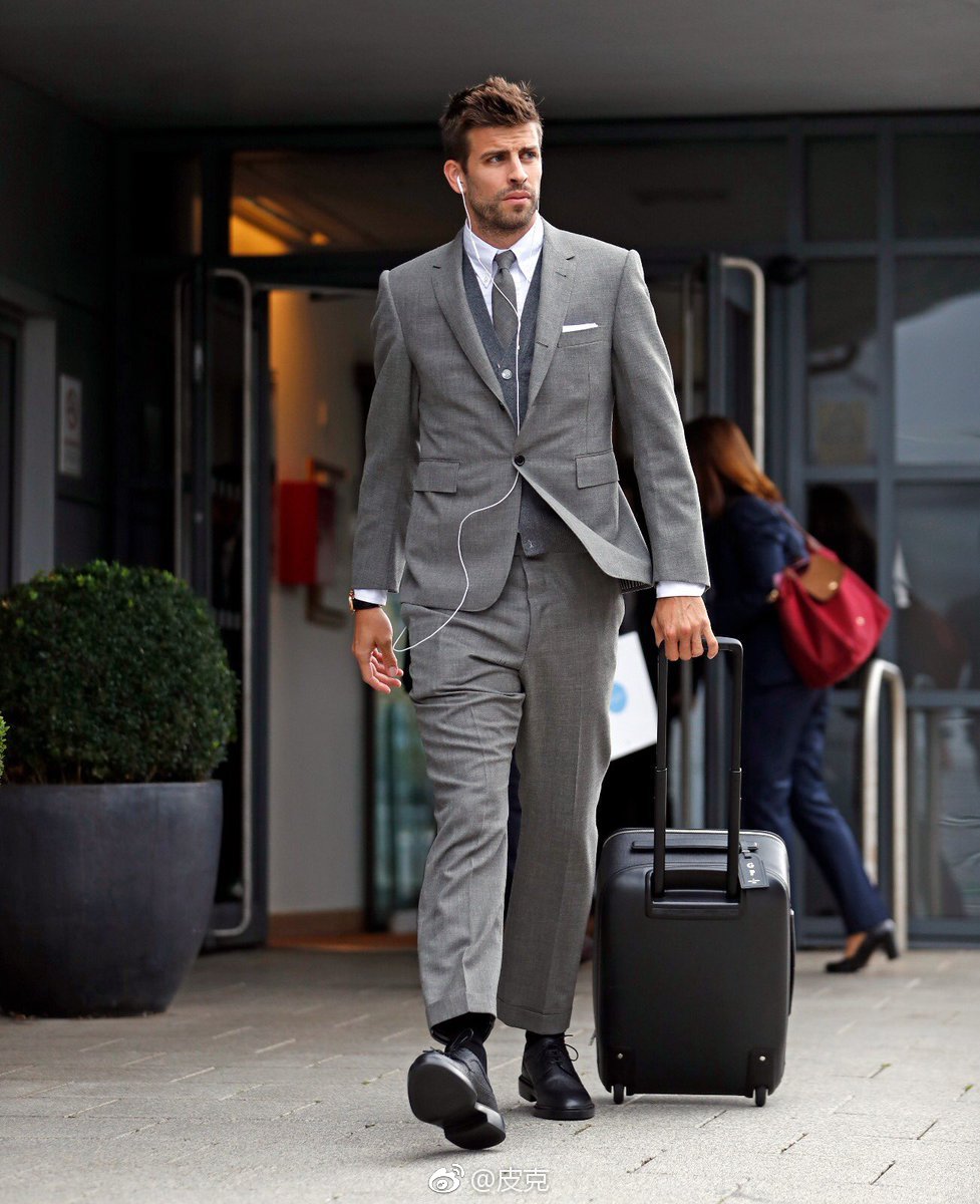 Ƥ��Ϊʲô��Ƥ���졢Ƥ������Ƥǰ�� Ȼ��Ƥ�����ѿ���һ����ʲô��