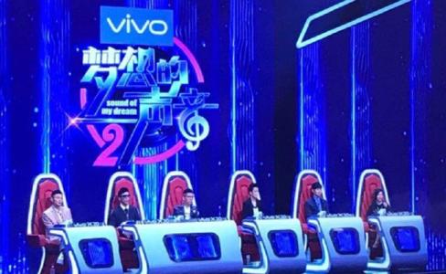 �������������������˭ ��Ŀ�е�ʦ�����Ѷ���Ǯ