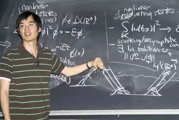 ����������230��ô���� ����������Լ���Ҫ�¼�