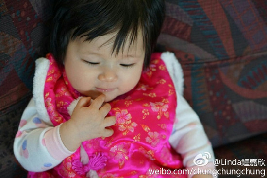 �Ӽ���ɹŮ������ �Ӽ���Ů����������ʮ�ֿɰ�