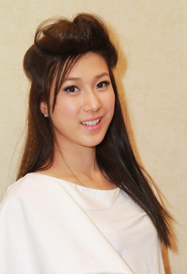 �Ӽ���ɹŮ������ �Ӽ���Ů����������ʮ�ֿɰ�