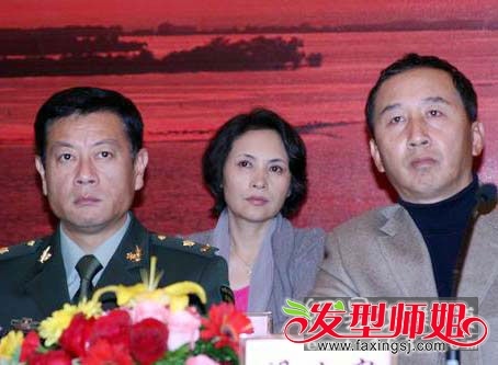 ����Ӣ���ɷ��־����Ƭ ����Ӣ������������