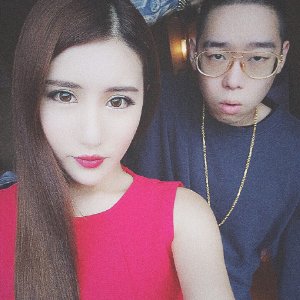 �컨�ᵯ���Ǹ������� �컨�ᵯ��Ů�����ų���Ƭ