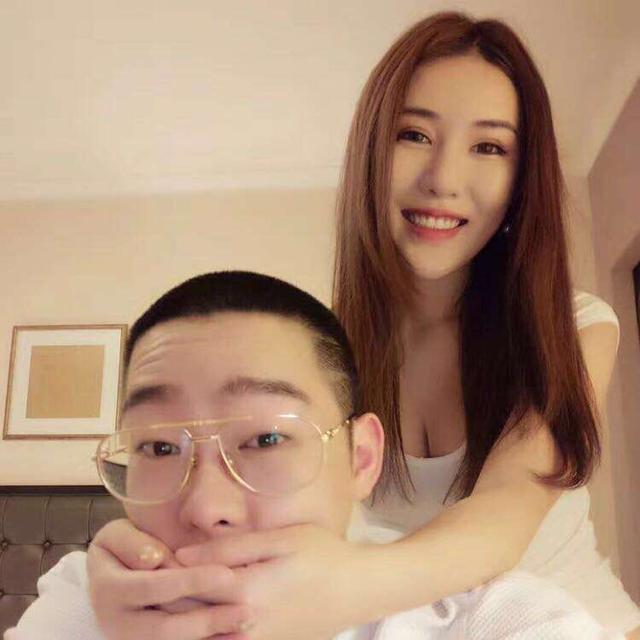 �컨�ᵯ���Ǹ������� �컨�ᵯ��Ů�����ų���Ƭ