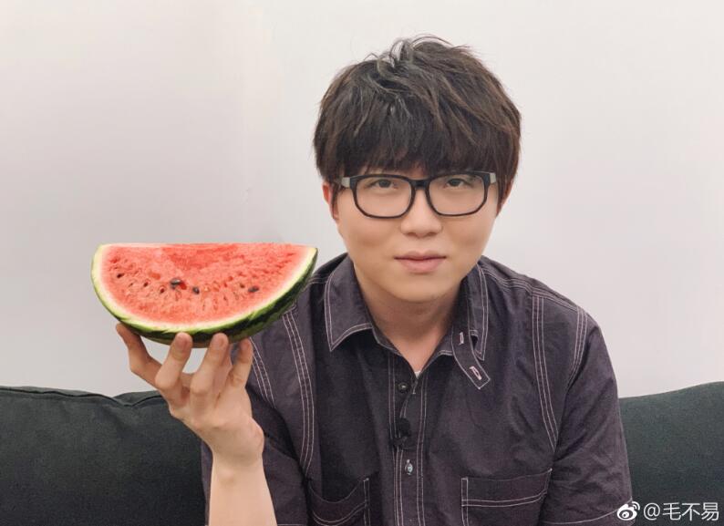 ë�����ο��λ���������ļٵ� ������ʲô��ϵ