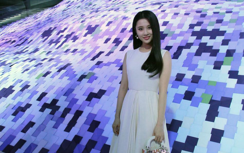 �Ż����������ϼ���Ƭ �Ż���¹�Ϻ����������еڼ���