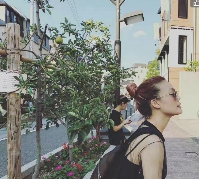 �������������˭ Ӧ���Ǻܶ��к��ӻ��ϲ����