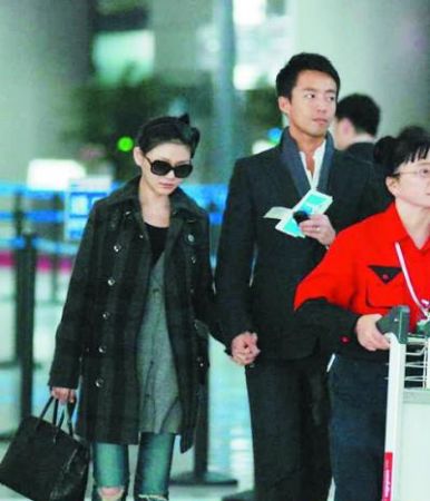 ��С�ƻ����ȴ�s�������� ��С�ƺʹ�S����ô��ʶ��