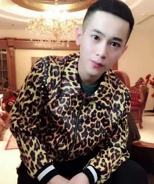 ���Ϊʲô��18����ǿ �����˼���¼�����ô����