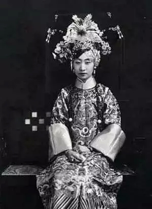 �峯�������ޱ����� �峯��������