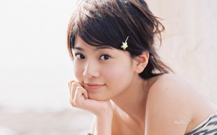 曾之乔是蓝洁瑛的女儿吗 曾之乔是不是整过容