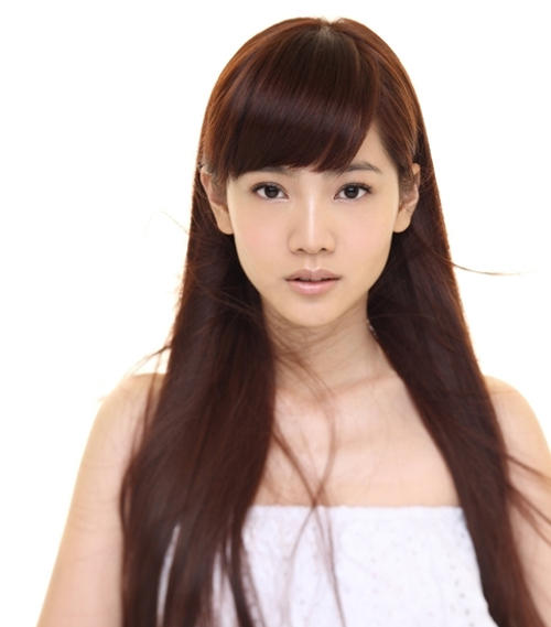 曾之乔是蓝洁瑛的女儿吗 曾之乔是不是整过容