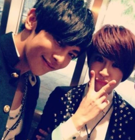 ����������ǰ��Ա�ͼ �����������Ů������