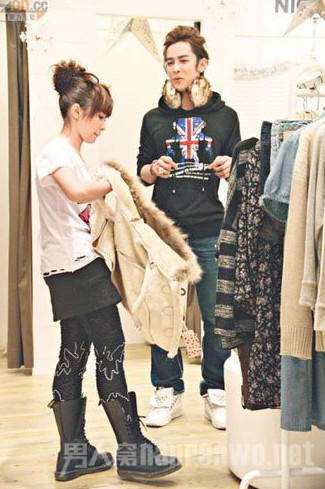 ����������ǰ��Ա�ͼ �����������Ů������