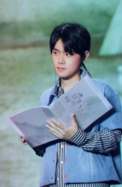 ������Ϊʲô��˫�� �����ĸ���ѧ��ҵ��