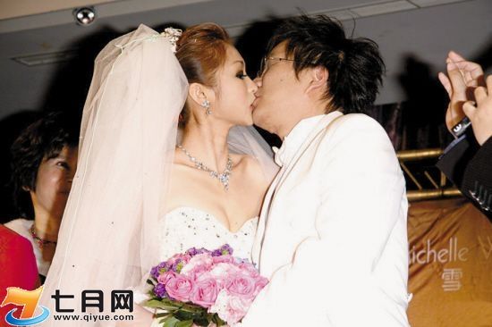 �����յ��۾���ô�� ��������������������Ƭ