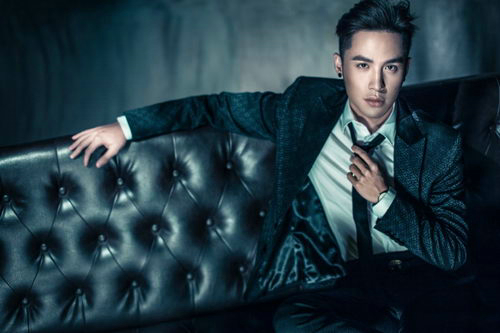 ��Լ���ǻ�Ѫ�� ��Ů������˭