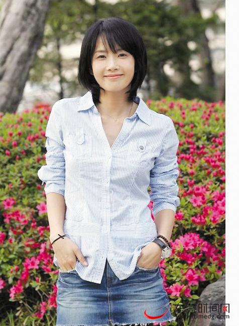 崔真实葬礼大哭的艺人是谁 崔真实潜规则悲惨图片