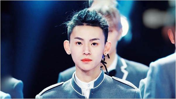 С�����տ��ְ���˭ Ϊʲô˵С����Ʒ����