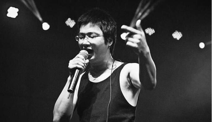 ��־��˭�������� ��־b������