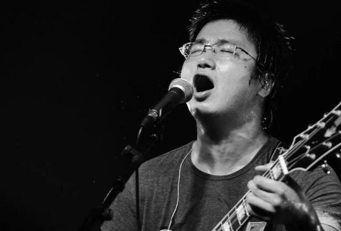 ��־��˭�������� ��־b������