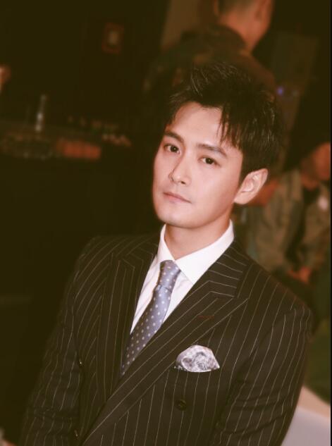 王雨于1983年7月2日出生于河北邯郸,毕业于中央戏剧