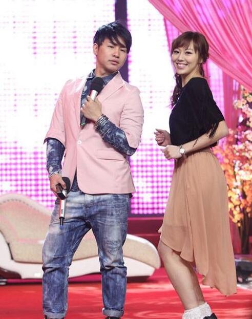 ����Ů�������������������� ����Ϊʲôɾ�˽�ɯ��΢��