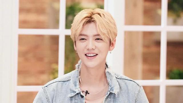 ¹�Ϻ���һɽ��ʶ�� ��һɽ��¹�����߶Ա�ͼ