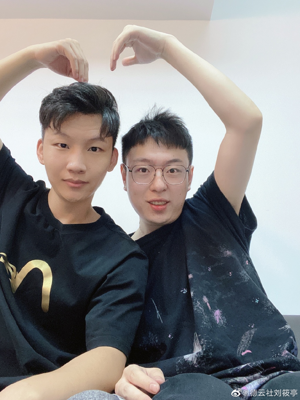 ����ͤΪʲô���ݹ��¸� ��Ϊʲô�ǵ����籲����͵�