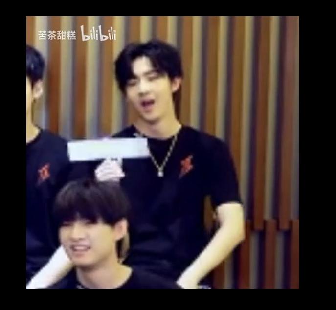 ����Ϊʲô�н��������ҡ������� ��������͢��ʲô��ϵ