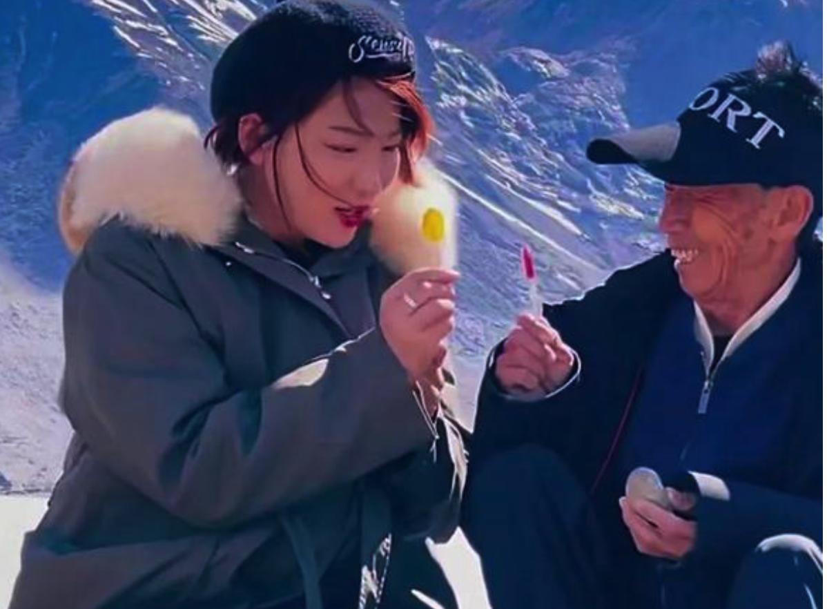 ��Ӥ�Ű׸����������� �Ű׸����˫��������