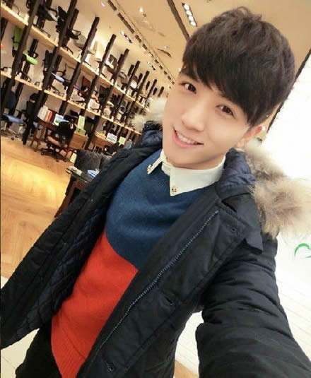 �й��ø�����ΰ������������ ��������ΰ��ͬĸ�츸��