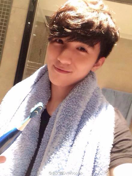 �й��ø�����ΰ������������ ��������ΰ��ͬĸ�츸��