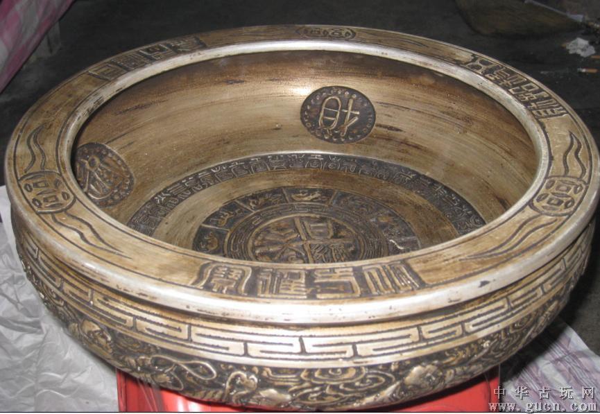 聚宝盆是谁给沈万三的 聚宝盆是什么样子的