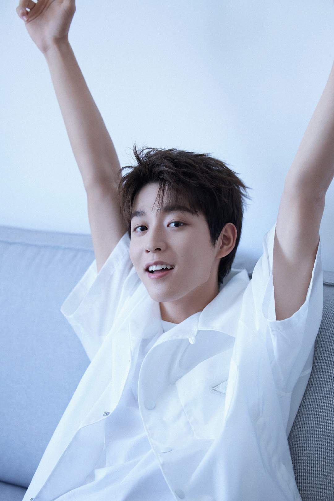 吴宇恒张哲瀚什么关系 他西南交通大学什么专业的