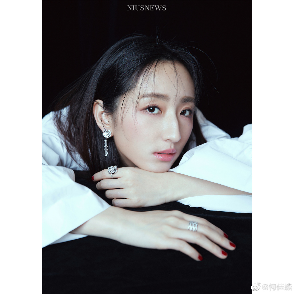 柯佳嬿老公是谁 柯佳嬿十八岁结婚生子