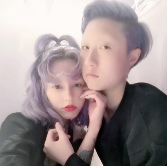 ��׿�ֺ�Ů����Ƭ ������������