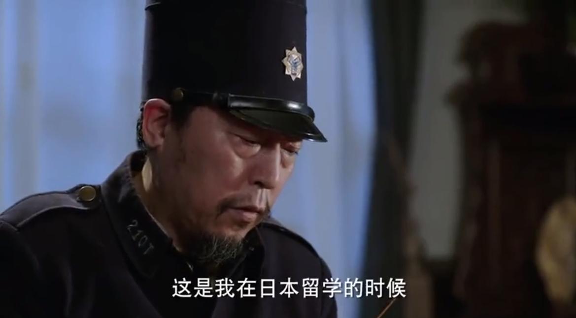 �ߴ������ǩ��ʲô���Ӿ� ���Ӿ��ǡ����С�