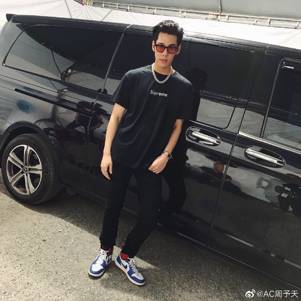 �Ŵ���������������������Ƭ ������ô�������ɹ���