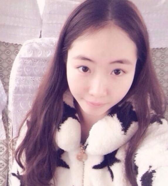 霍尊女友陈露是谁 这么优秀离不开他的经纪人